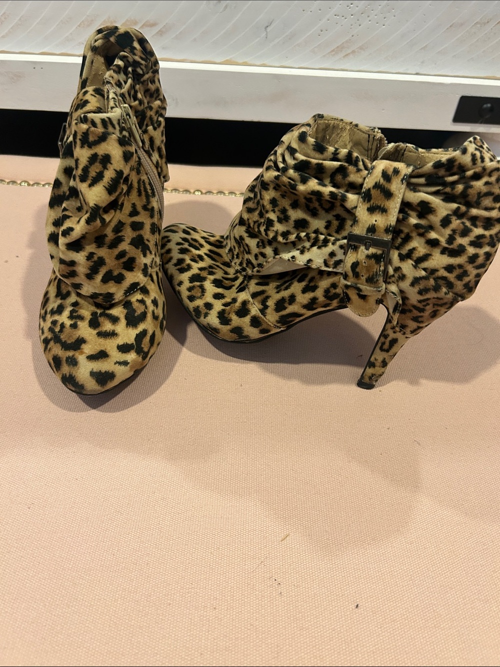 Rue21 Leopard Print Buckle Ankle Booties - Tan & Black